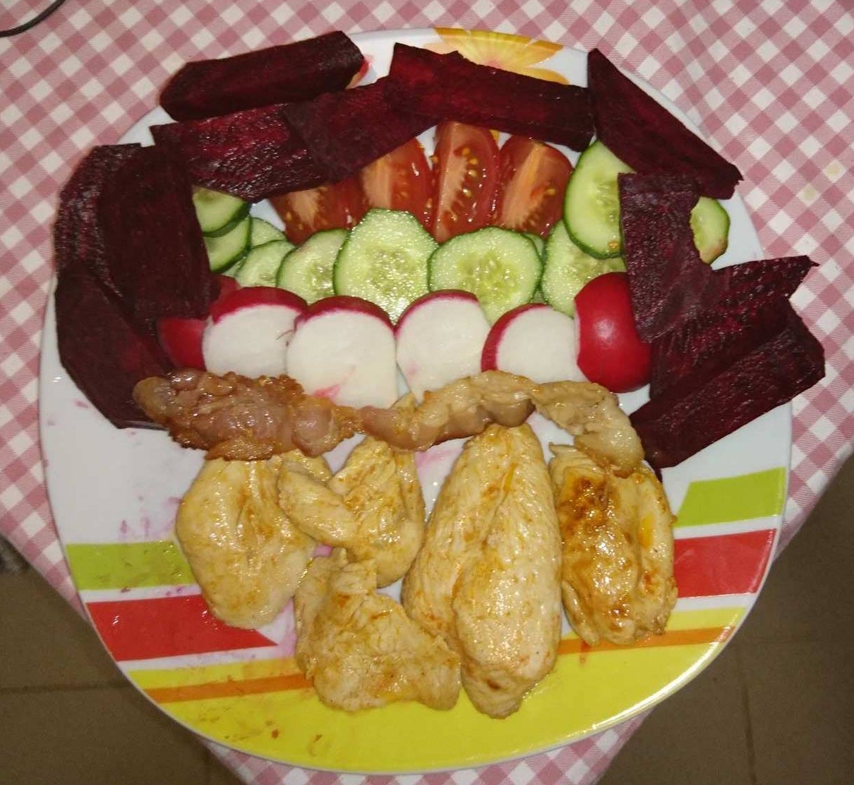 Egy ideális ebéd számomra: színes, rostos, finom... :)